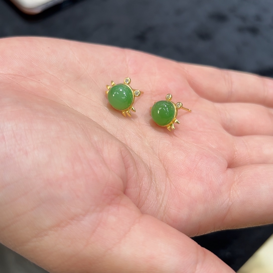 和田玉银S925镶嵌耳饰