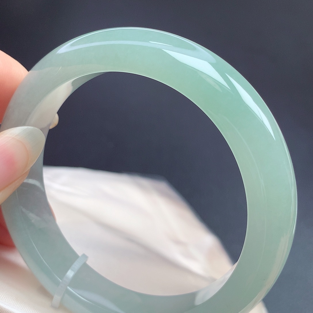 翡翠未镶嵌手镯58.3圈口