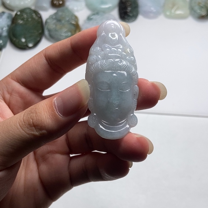 翡翠未镶嵌颈饰观音首18