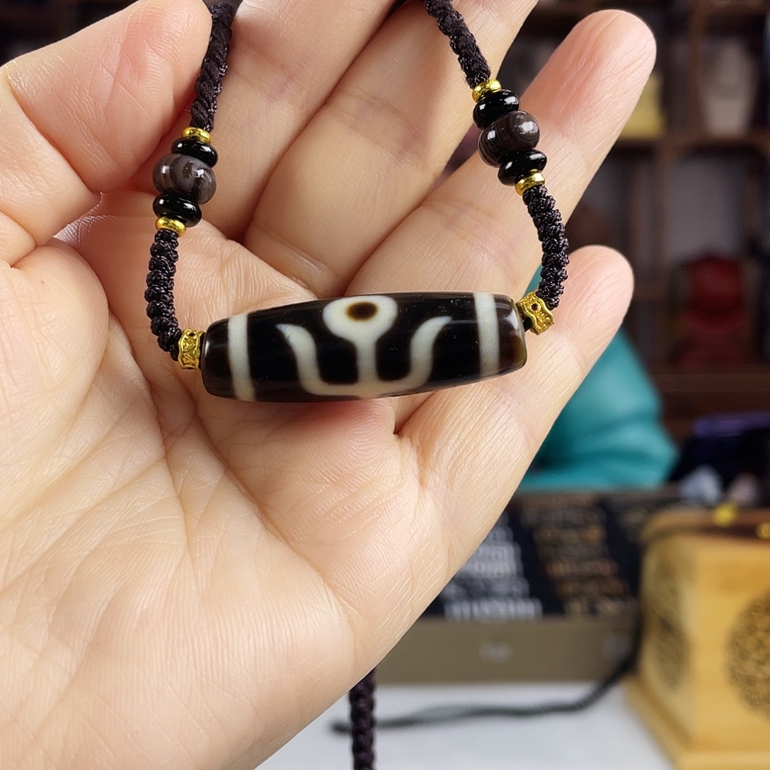 玛瑙/玉髓合金颈饰任晓攀