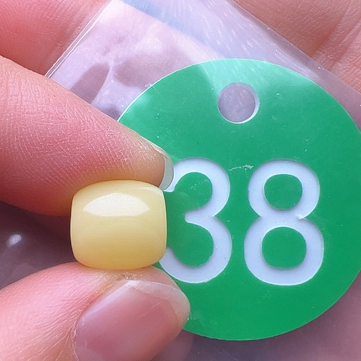 蜜蜡裸石未镶嵌9.2m m