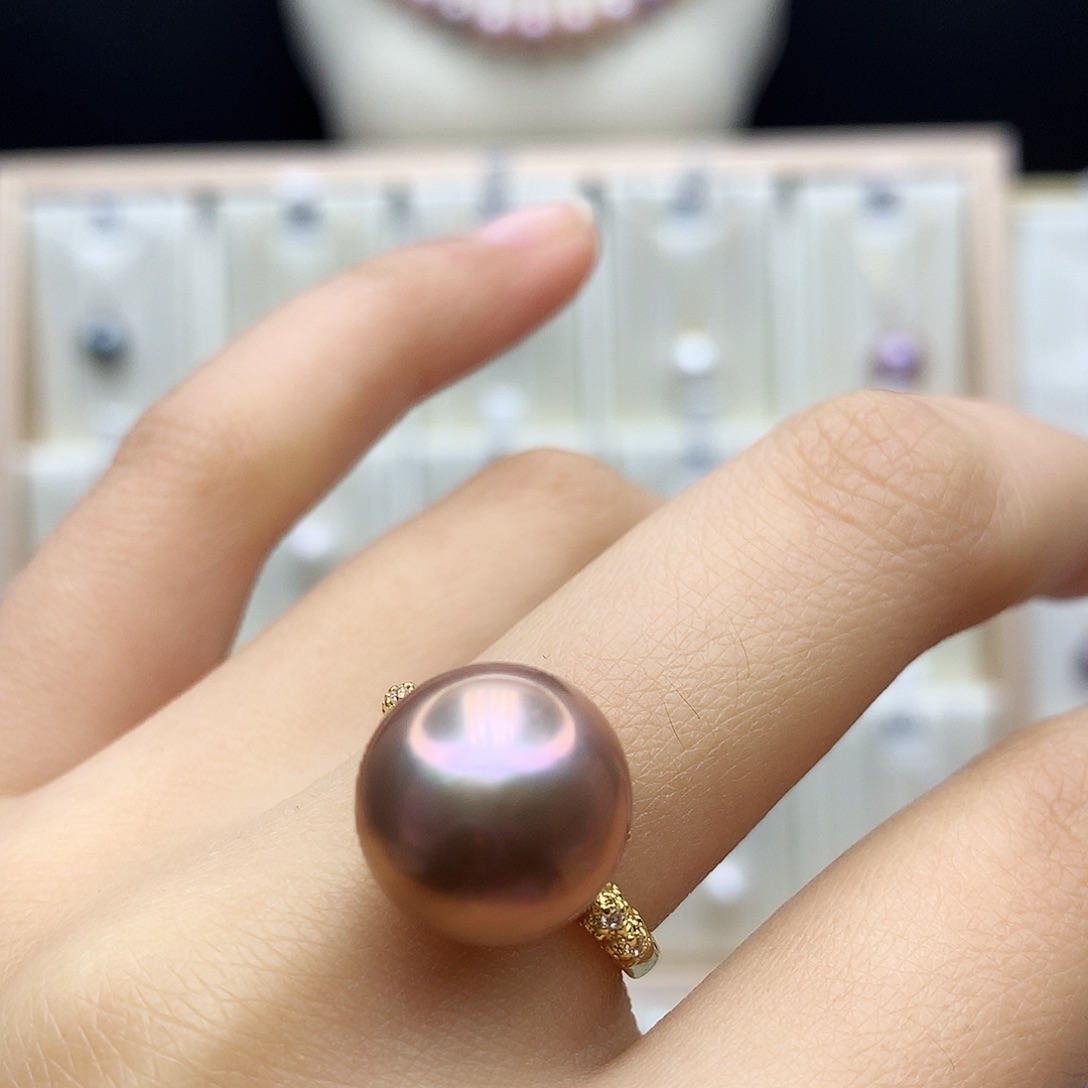 合金淡水珍珠颈饰