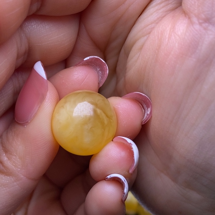 琥珀裸石未镶嵌66666666