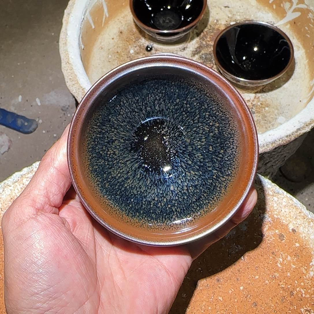 茶盏长聚龙窑，龙窑柴烧