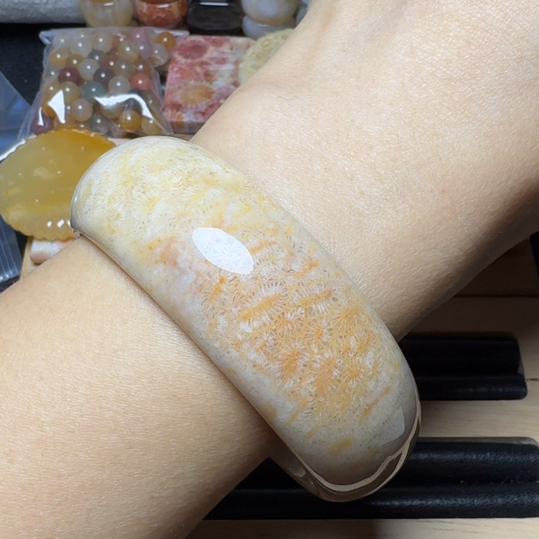 硅化玉蒹葭苍苍，60未镶嵌