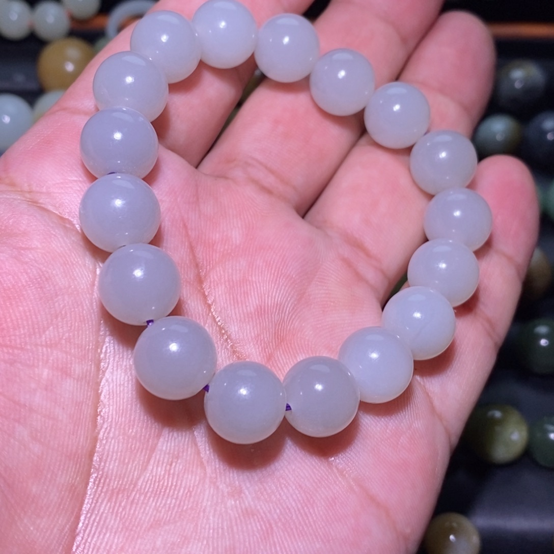 和田玉（糖玉）未镶嵌珠宝半成品