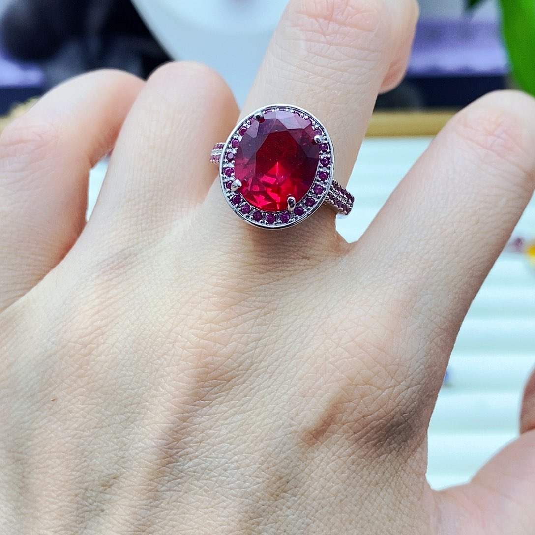 未镶嵌戒指红宝石