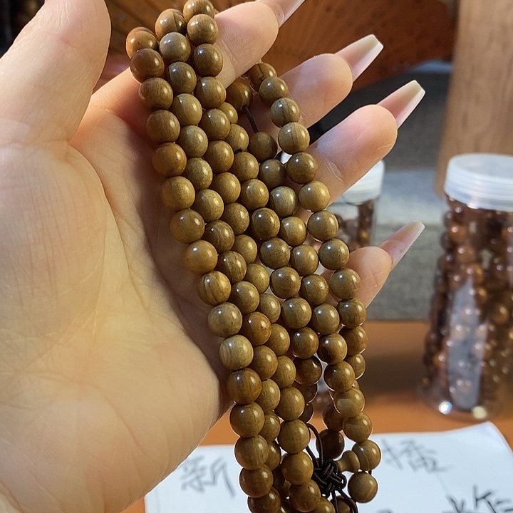 微瑕0.8老山檀香老山檀香