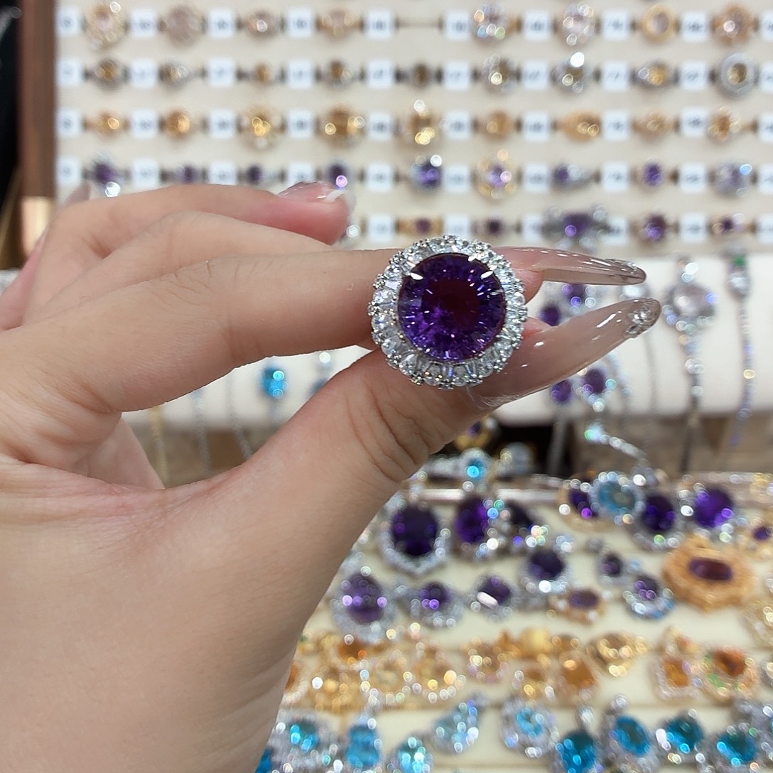 努***心银S925镶嵌紫晶戒指