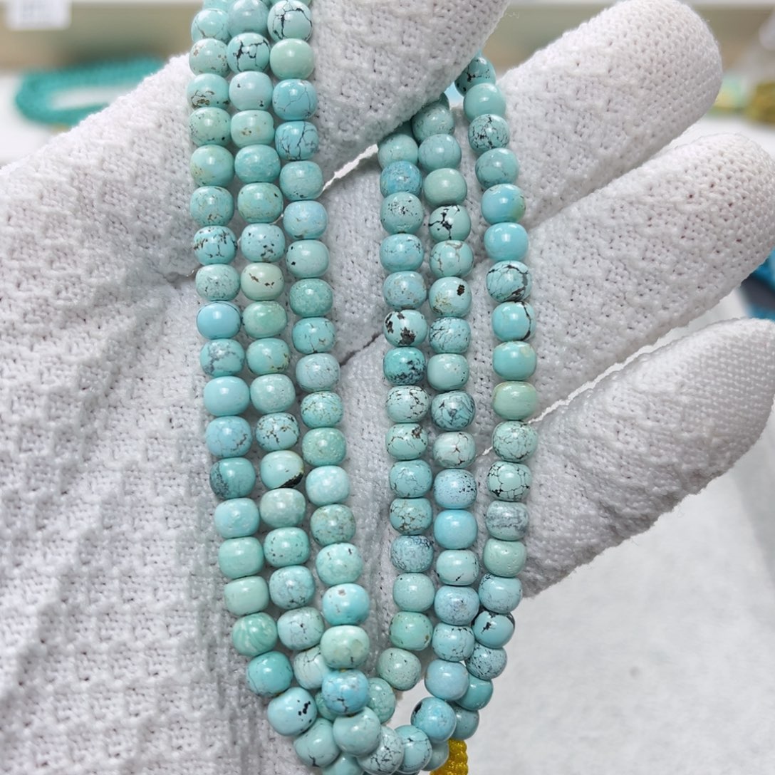 绿松石绿松石未镶嵌