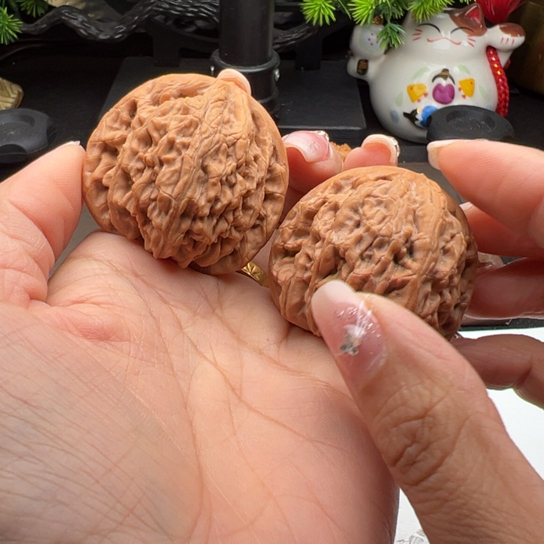 文玩核桃把件虎头王43