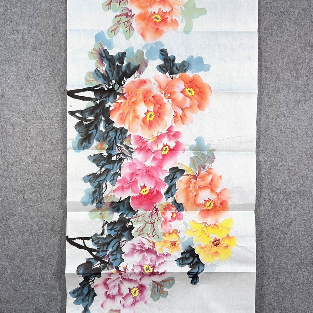 国画335 牡丹等植物生长于这里生长环境