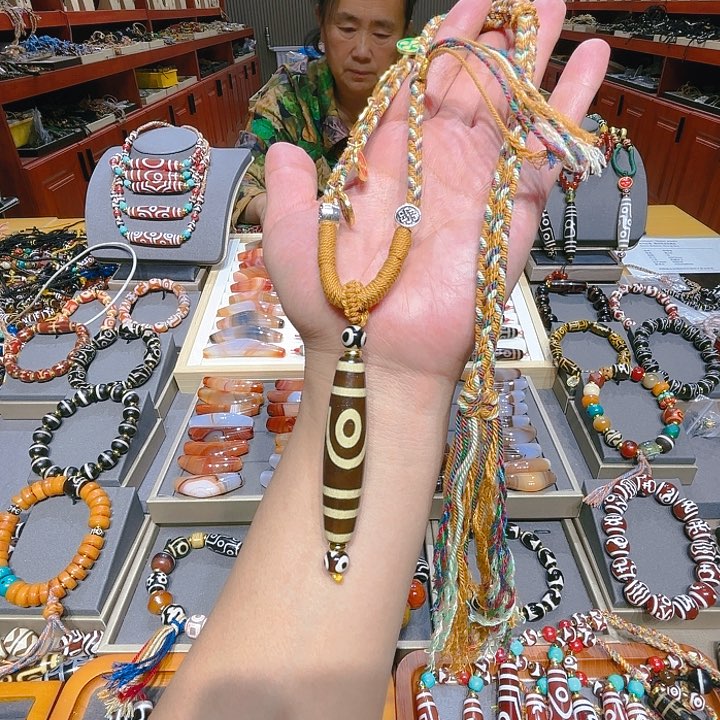 未镶嵌玛瑙/玉髓珠宝奇石