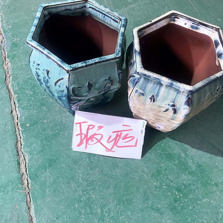 红陶口17。高20。。。。