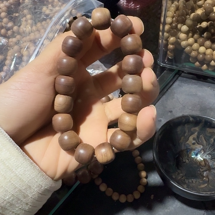 檀香木其他随**安庙香沉水12-13