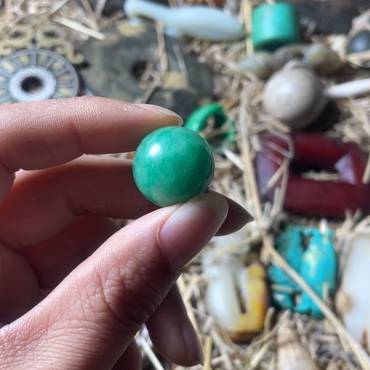 和田玉未镶嵌吊坠(不含链)