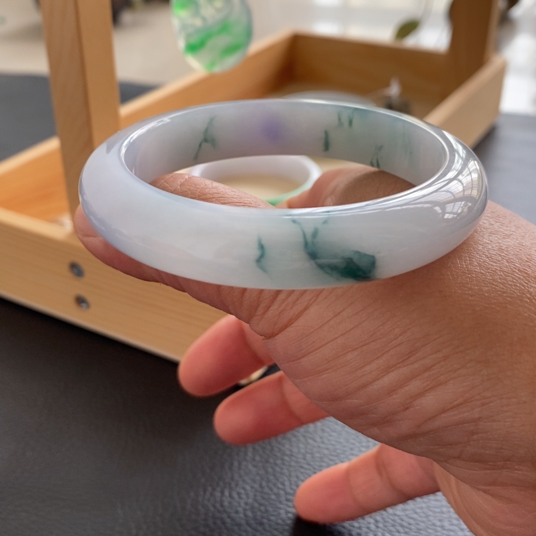 翡翠未镶嵌手镯天然翡翠手镯