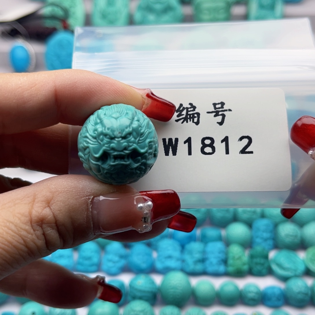 绿松石雕刻未镶嵌楠*?