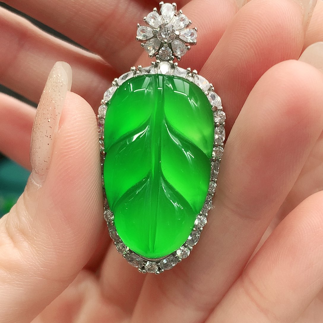 银S925镶嵌吊坠玛瑙/玉髓