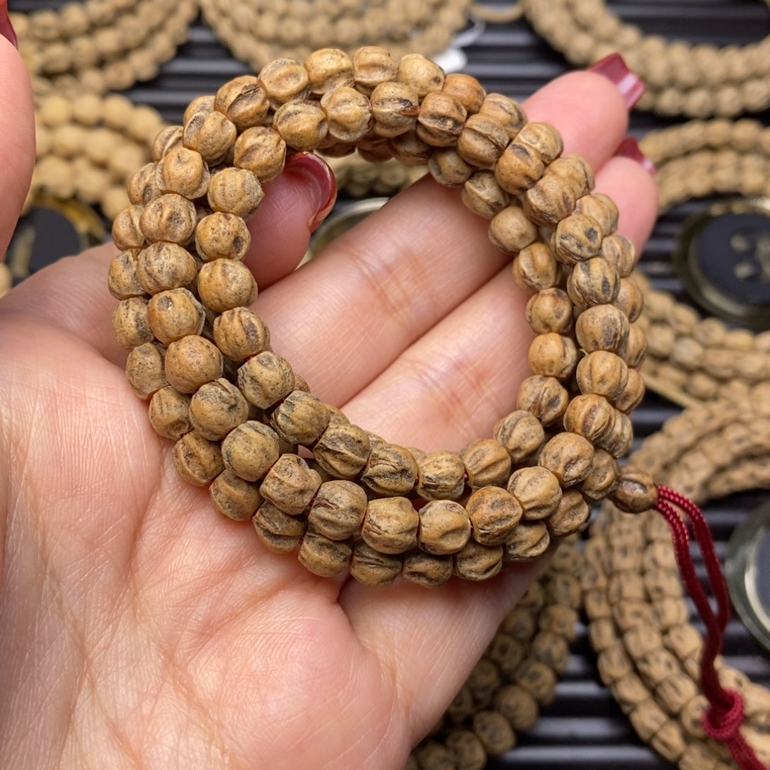 柏香籽/百香籽吊坠