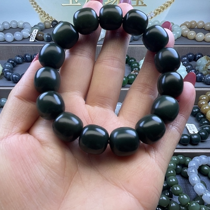 和田玉未镶嵌手链