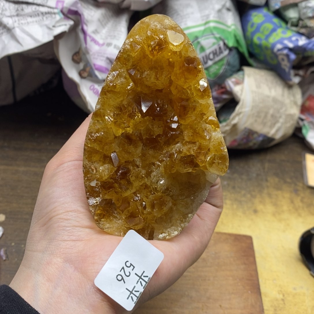 紫晶乌拉圭未镶嵌