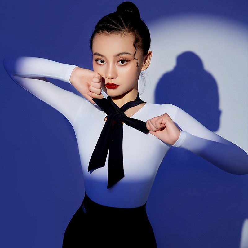 星辰舞服拉丁舞裙长袖女儿童新款班服修身气质款学院风清新套装