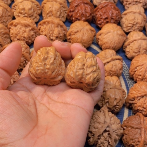 【闪购商品】吊坠文玩核桃林***Q蛙蛙33