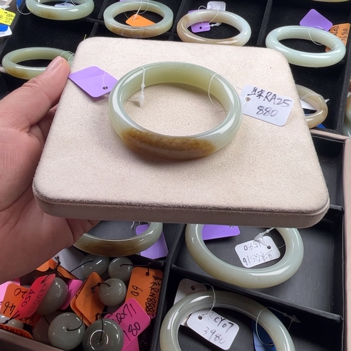 未镶嵌手镯和田玉玲珑美镯55.5