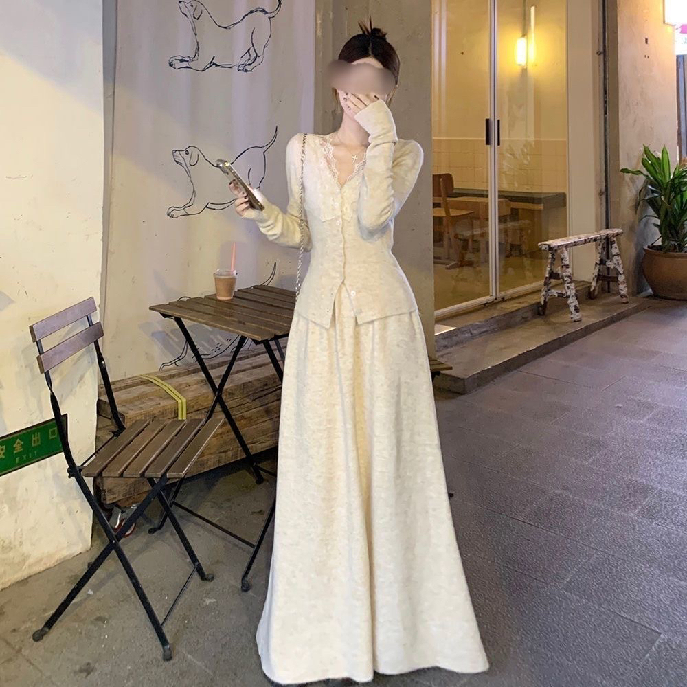 韩系时尚蕾丝V领拼接开衫高级感搭配法式气质半身裙套装