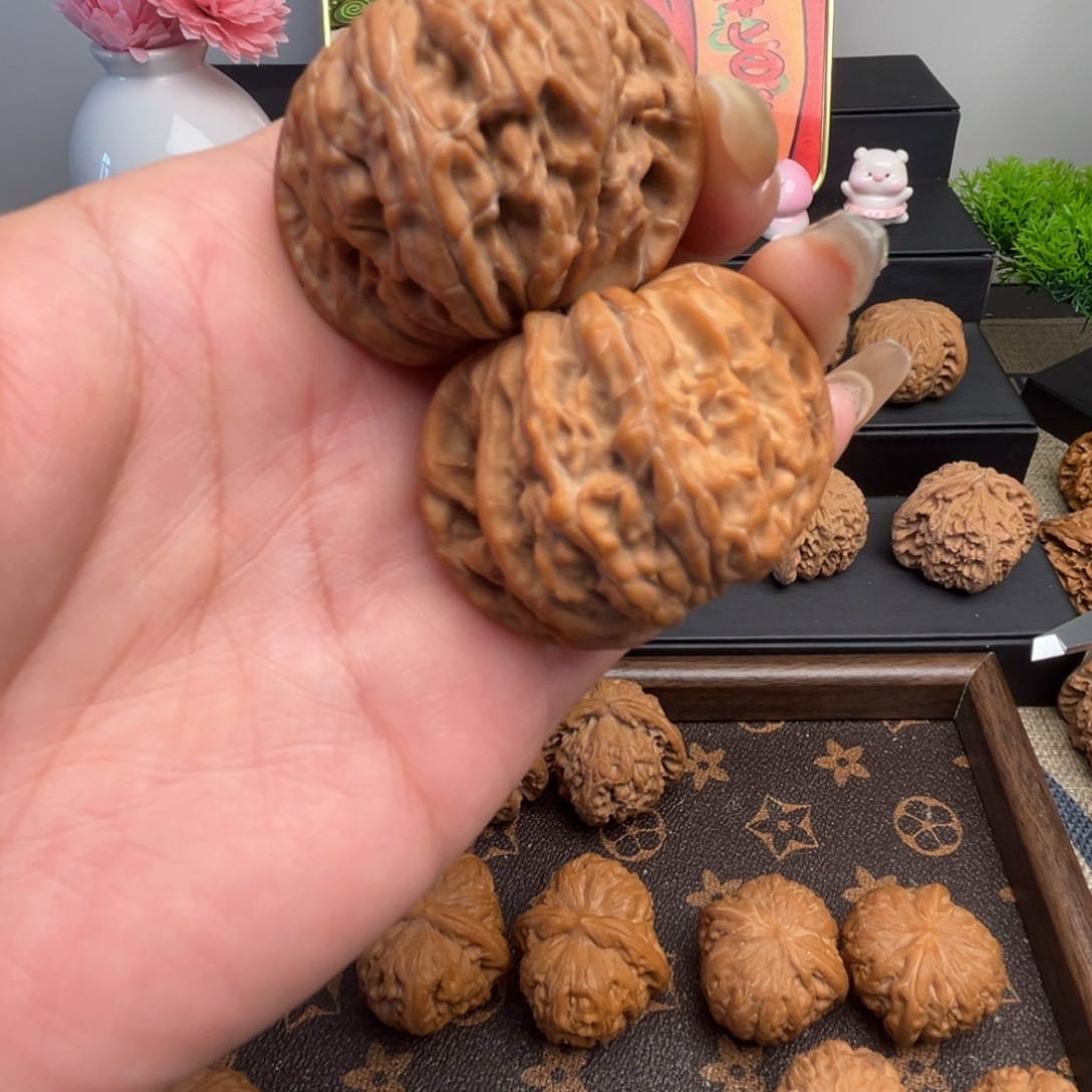 文玩核桃吊坠磨盘45
