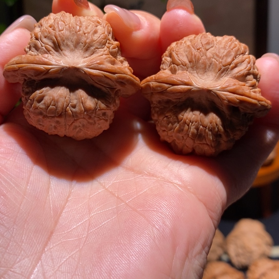 文玩核桃把件血麒麟41