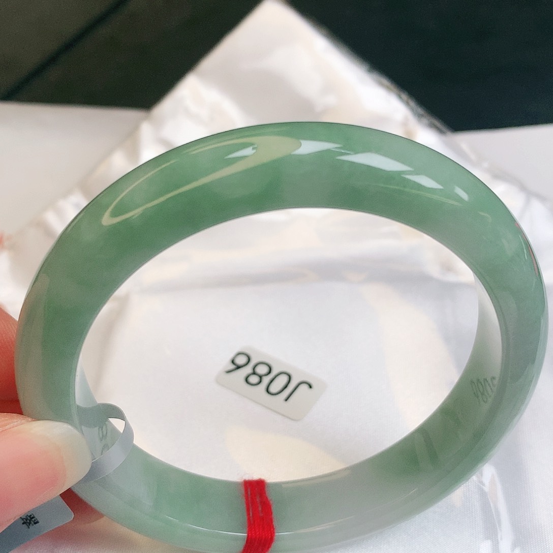 【闪购商品】翡翠手镯未镶嵌缅甸天然a货翡翠