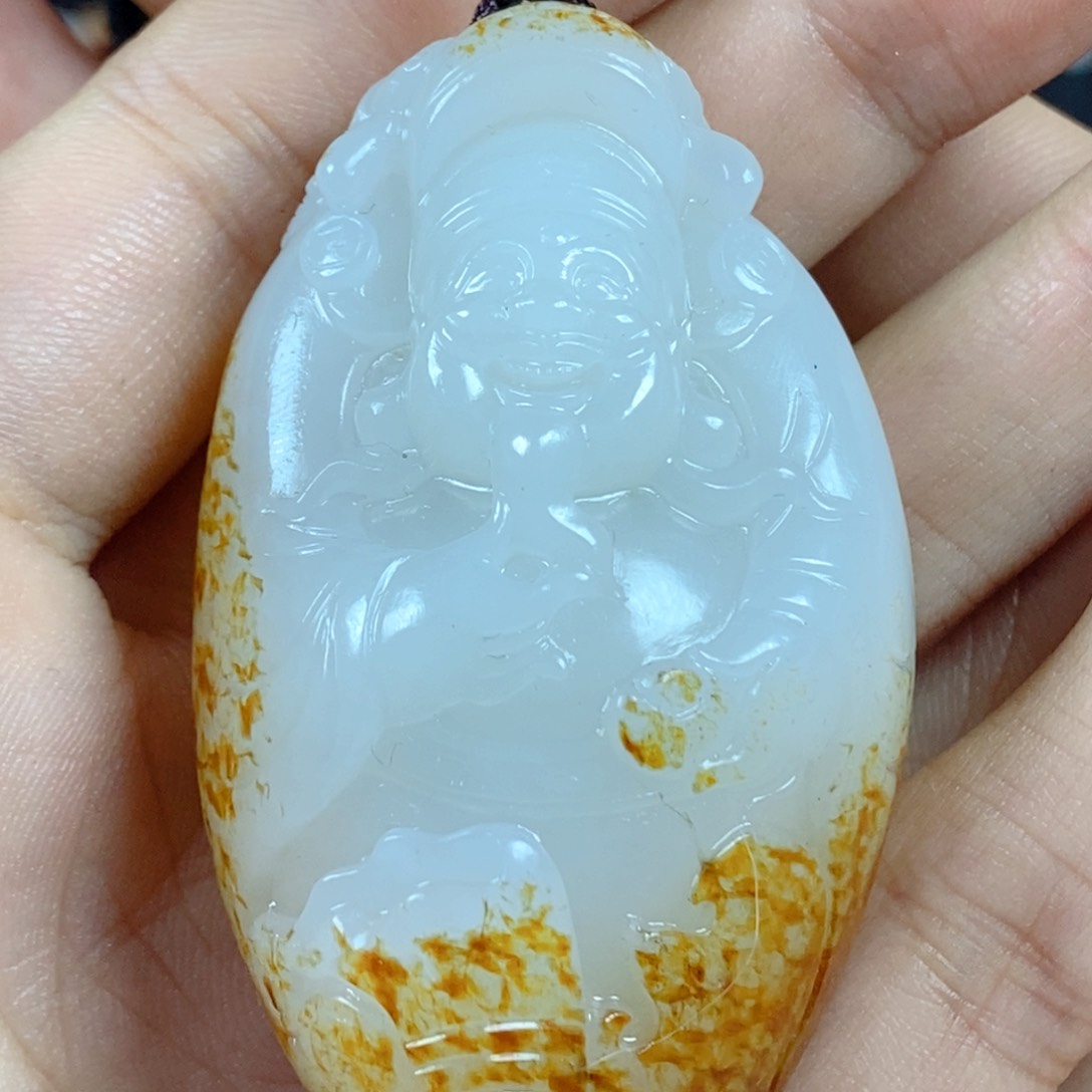 和田玉挂件未镶嵌泰**克