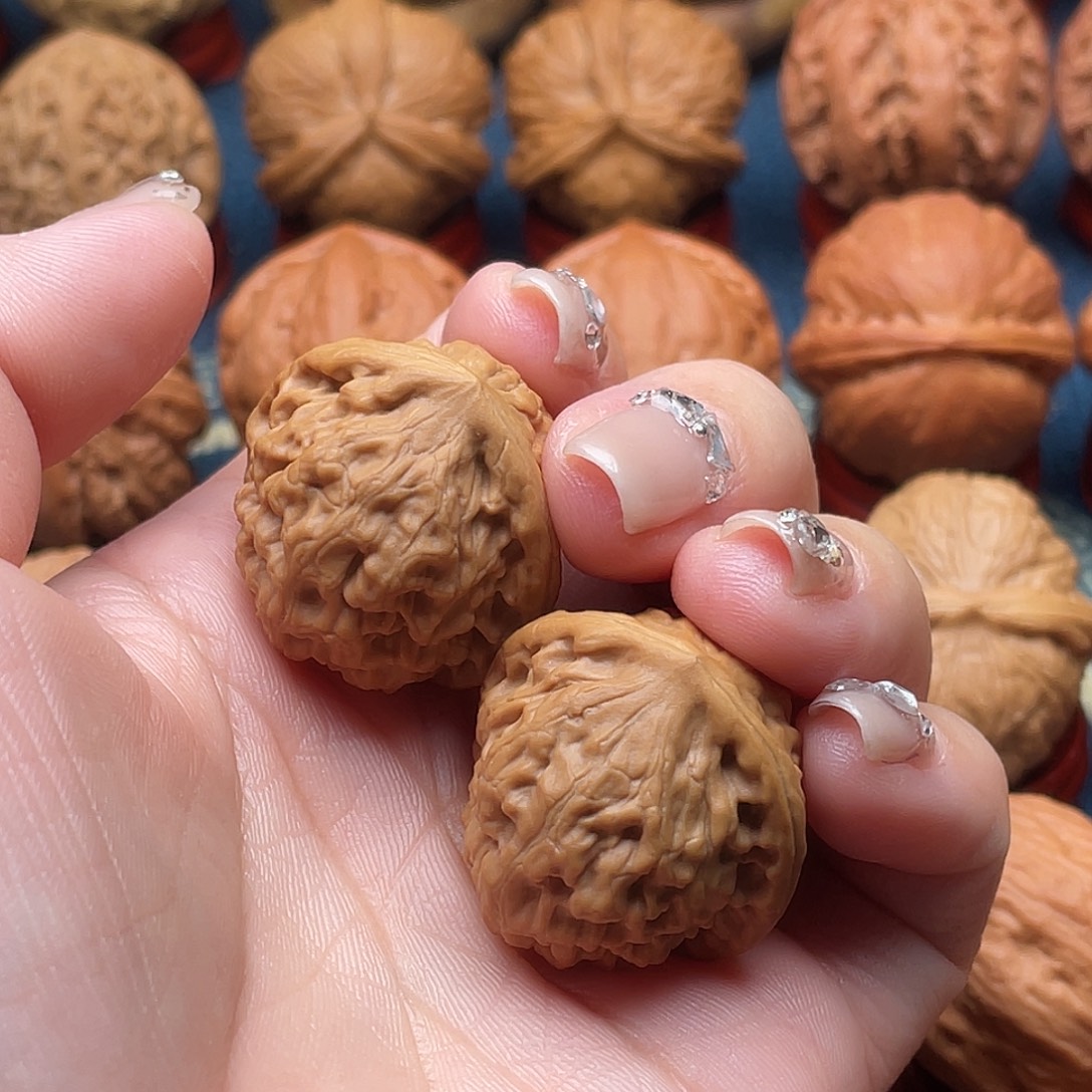 小***6文玩核桃把件精品手捻