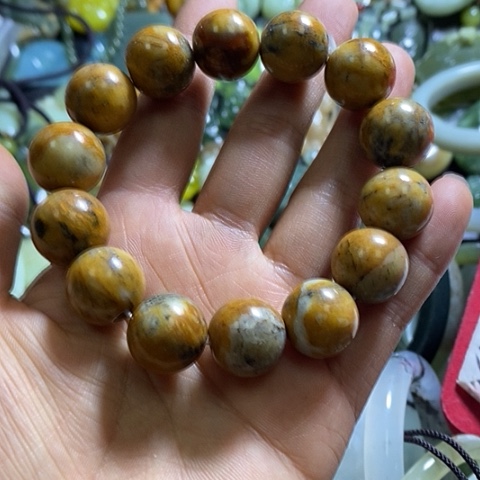 岫玉手链未镶嵌一个