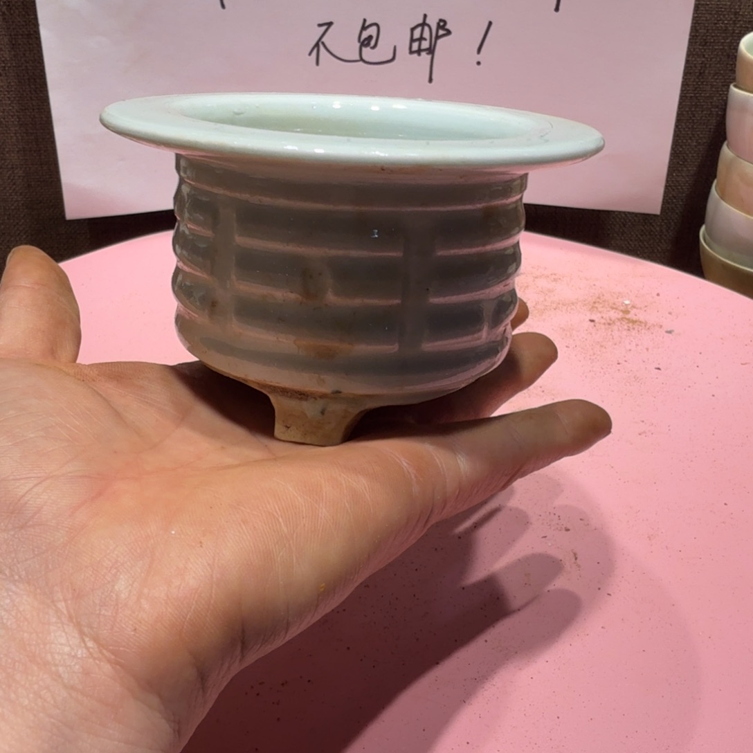 陶其他漂亮的小瓷瓶子