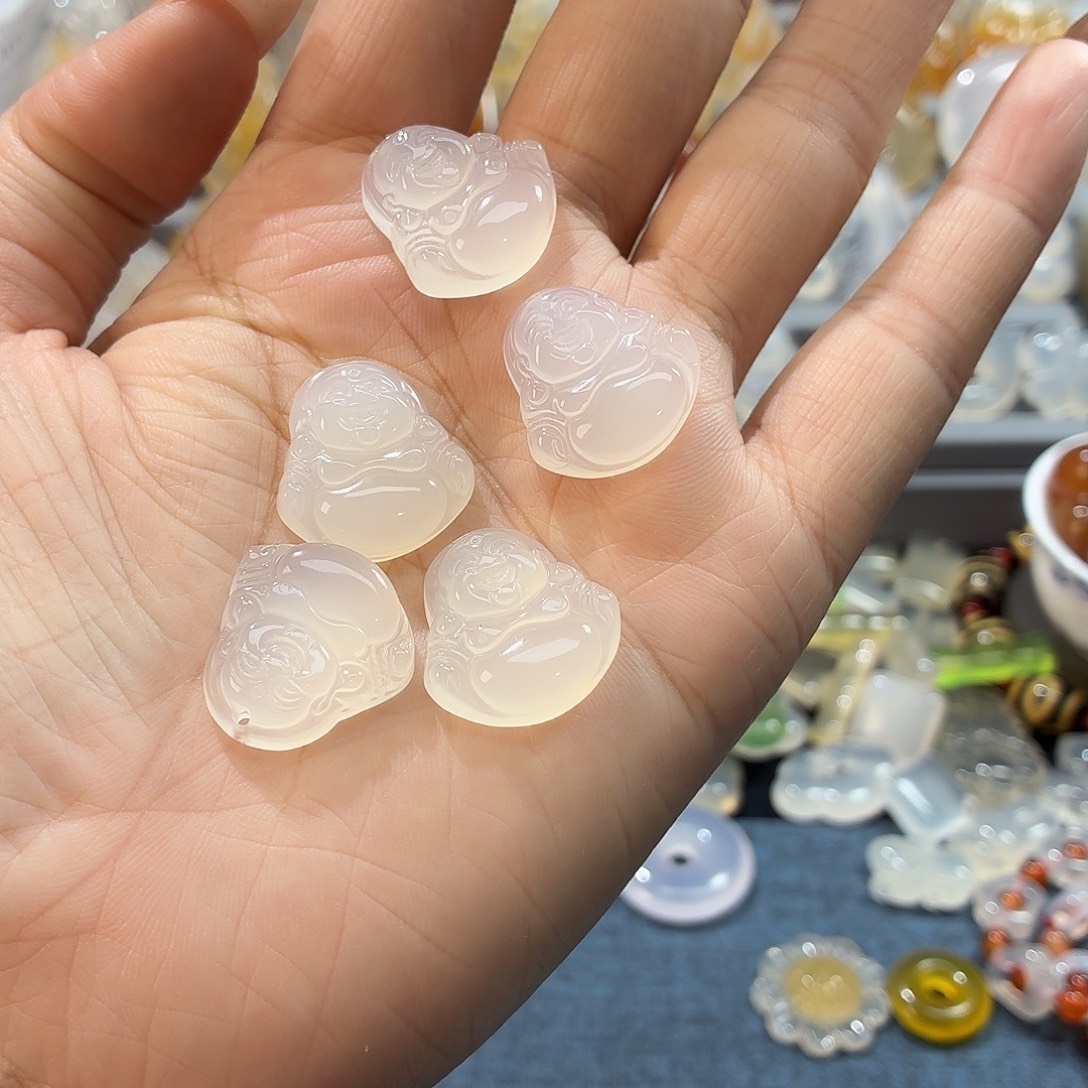 玛瑙/玉髓未镶嵌颈饰