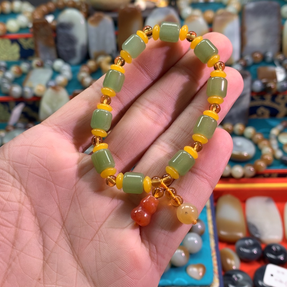 和田玉（糖玉）未镶嵌手链