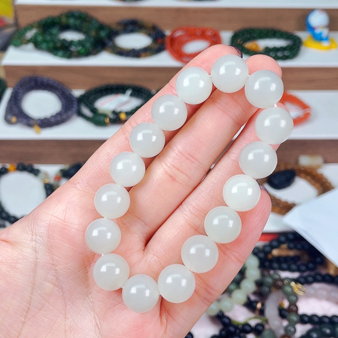 和田玉12mm新疆于阗单圈未镶嵌