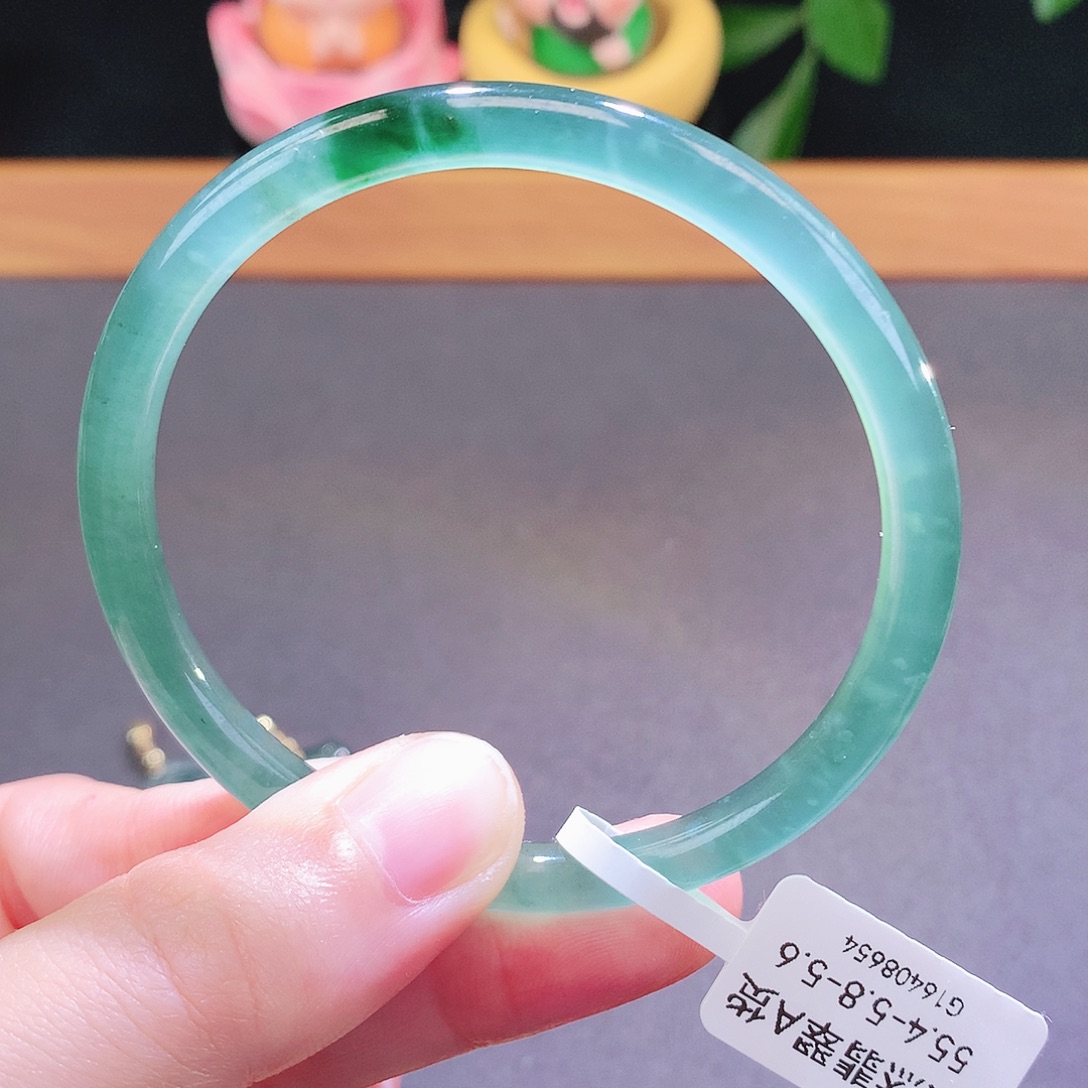 翡翠未镶嵌手镯天然翡翠