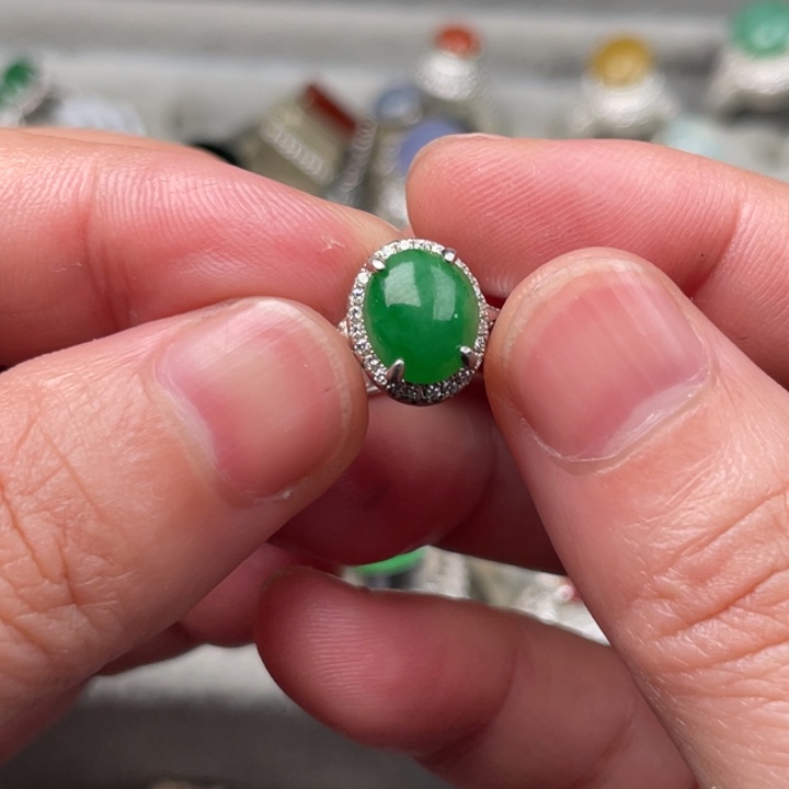 翡翠未镶嵌颈饰缅甸天然翡翠