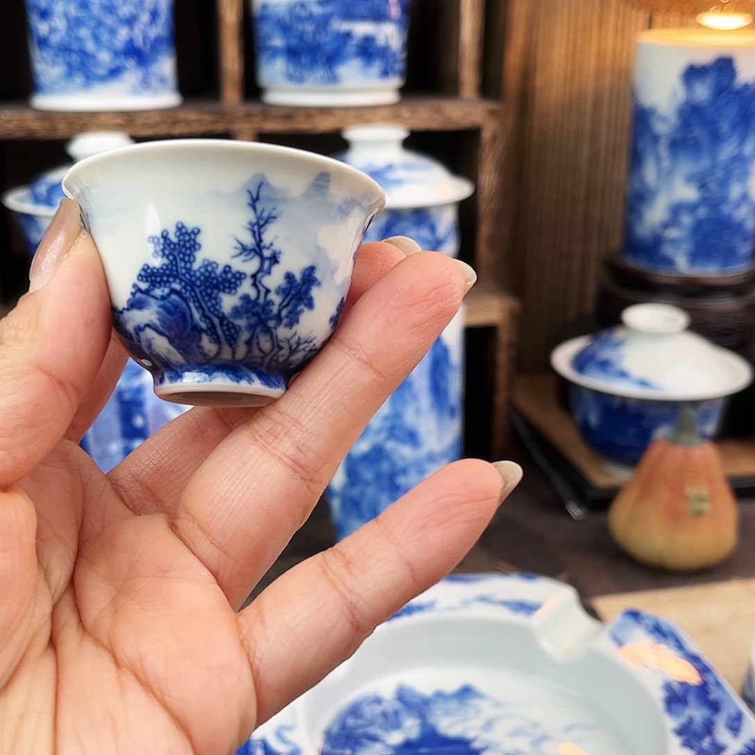 瓷片一笔一墨 叩玉山房