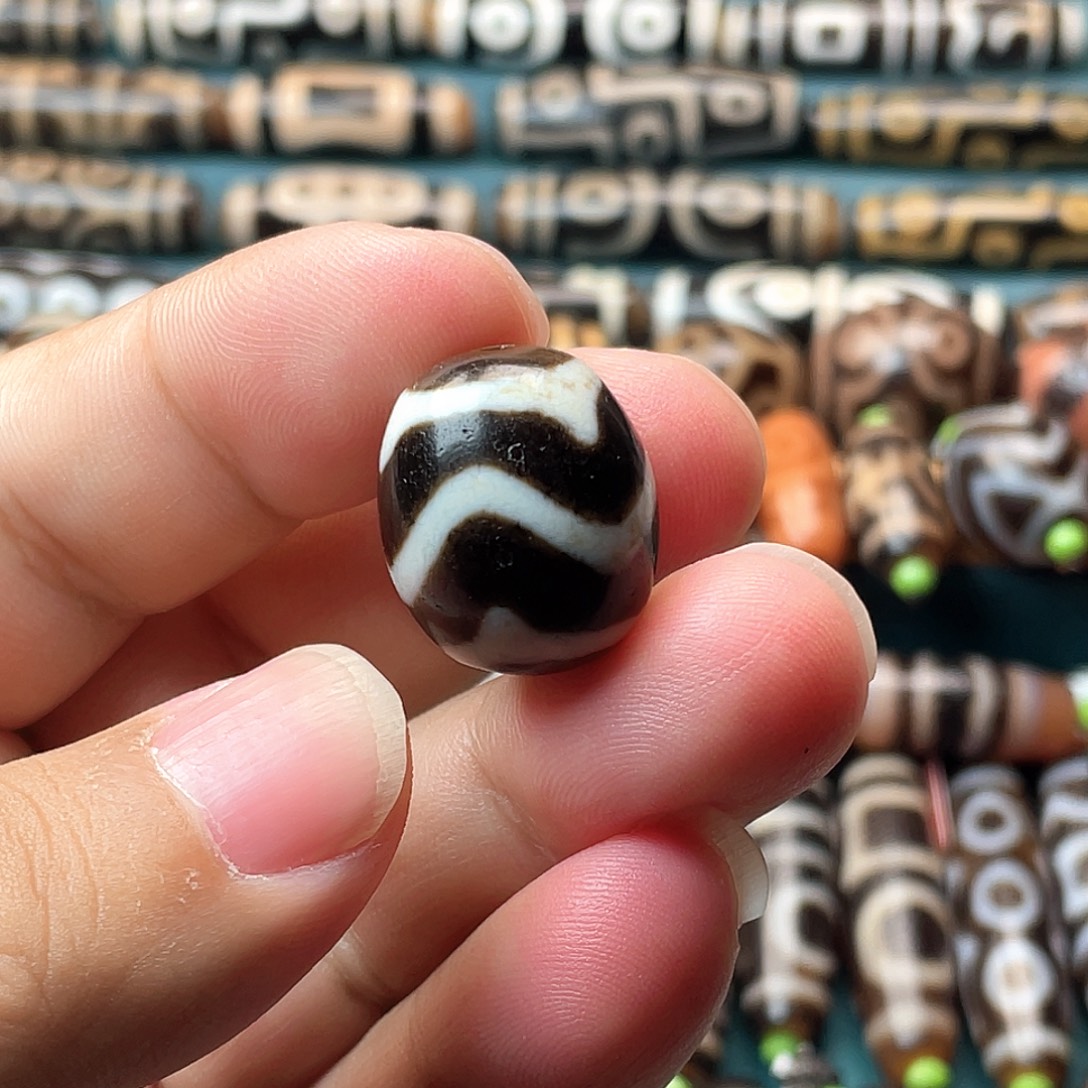 玛瑙/玉髓合金耳饰高油双牙牙