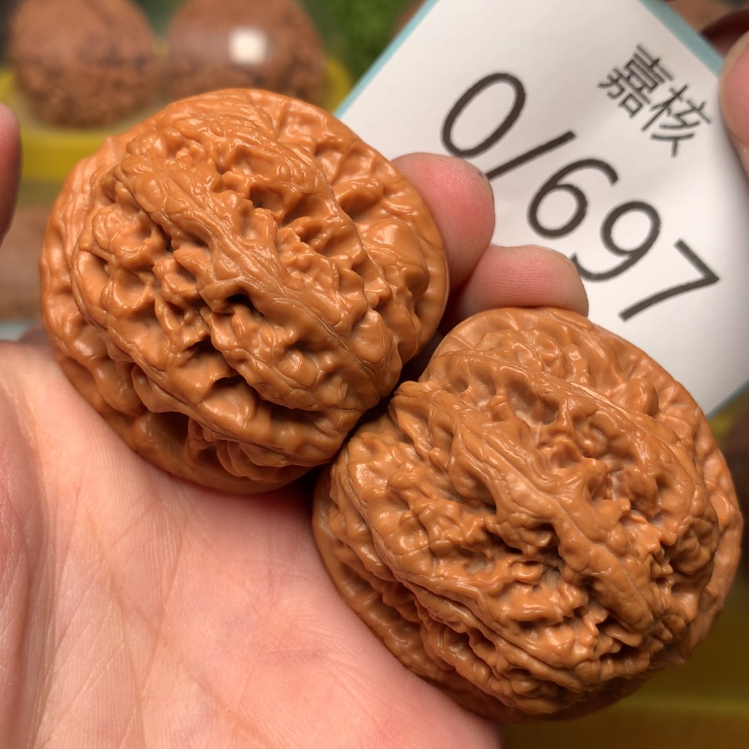 文玩核桃把件毕业肉球粗筋41