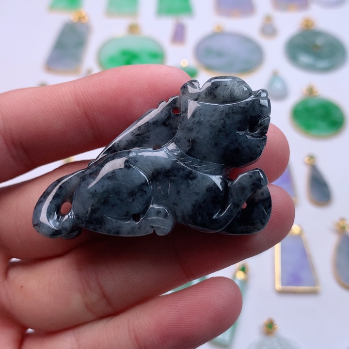 翡翠颈饰未镶嵌天然翡翠a货