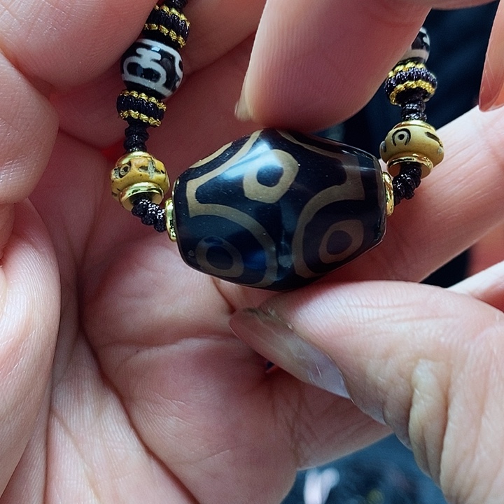 玛瑙/玉髓颈饰合金