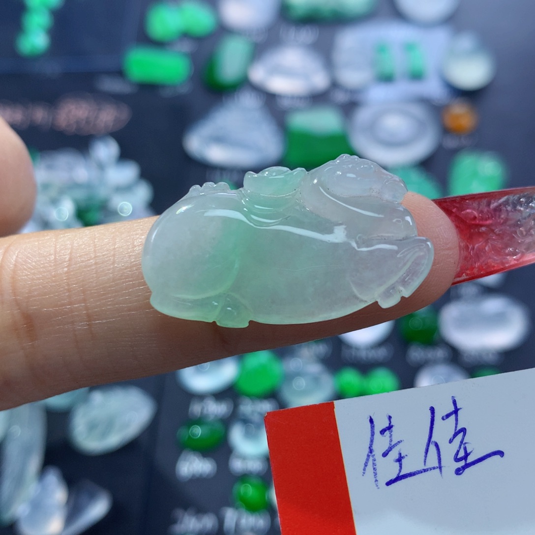 翡翠颈饰未镶嵌纯天然缅甸翡翠A货