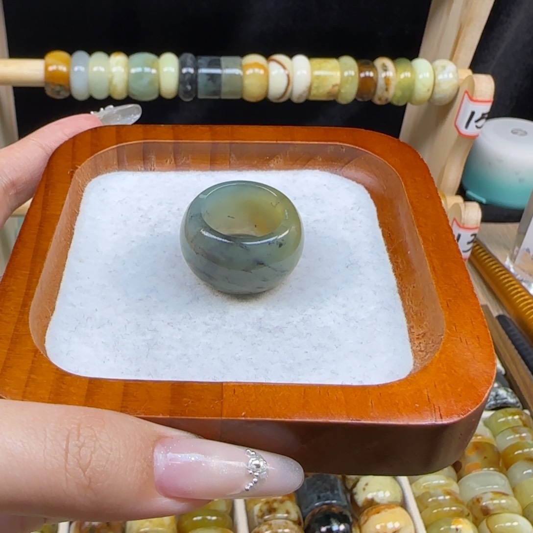 蛇纹石玉合金内径17.4.*