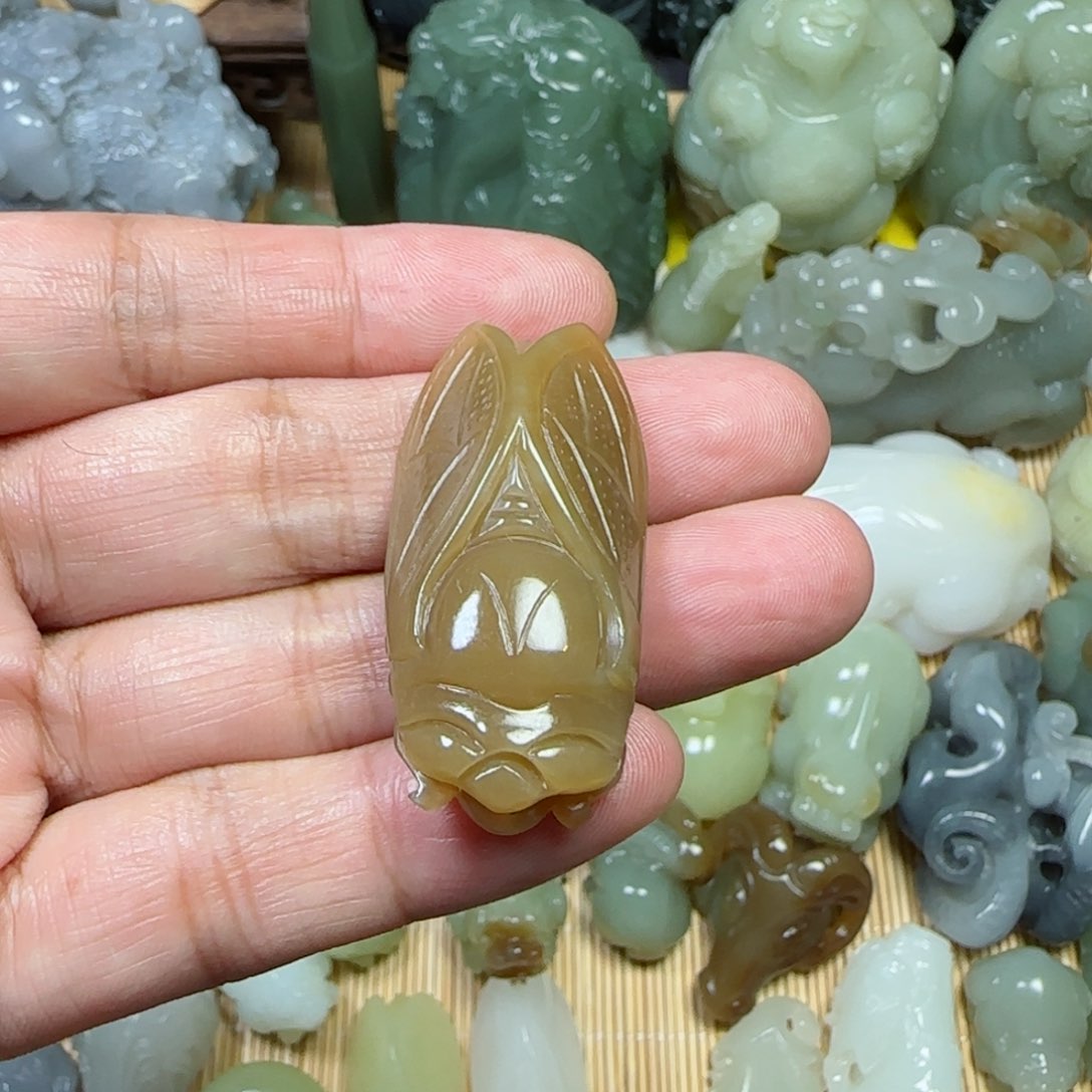未镶嵌和田玉挂件